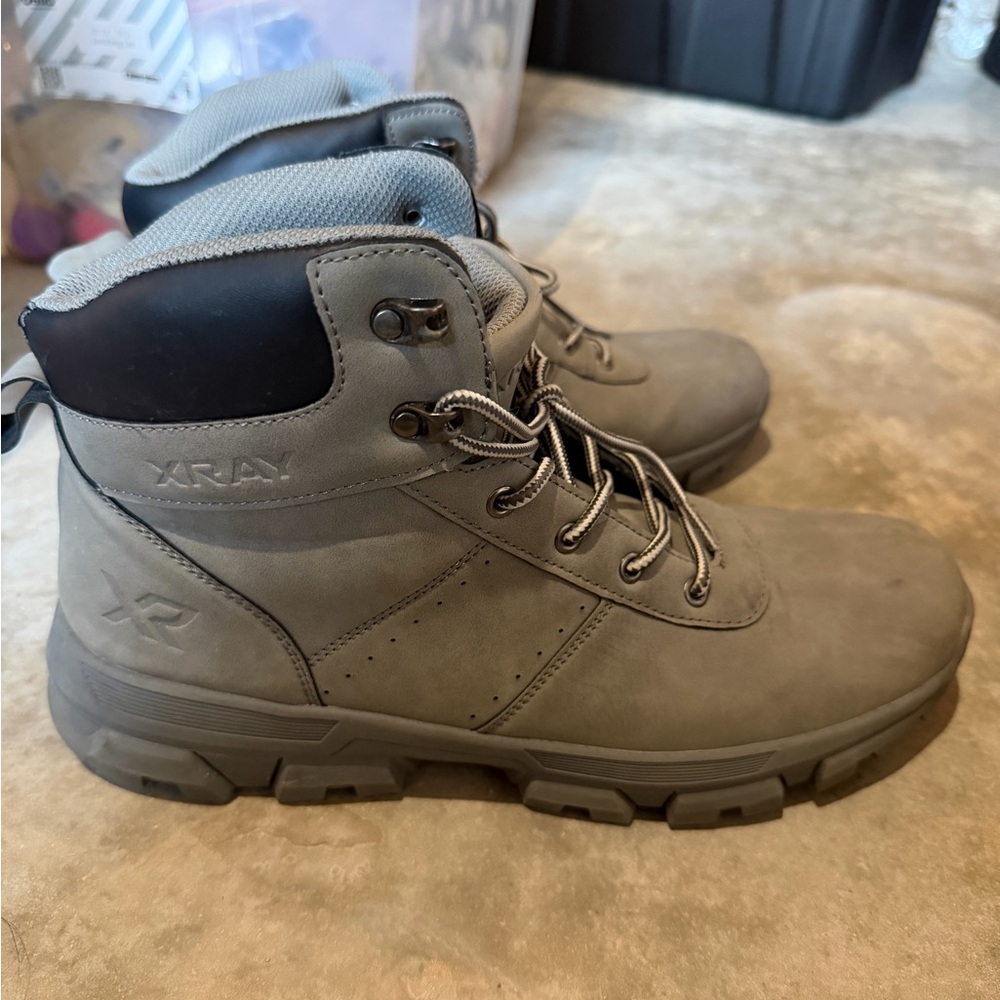 Xray Men's Gray Leather Boots